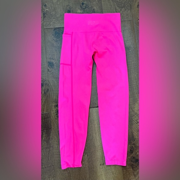 PINK by Victoria’s Secret cool & comfy tights/ leggings XS extra small - Picture 4 of 7